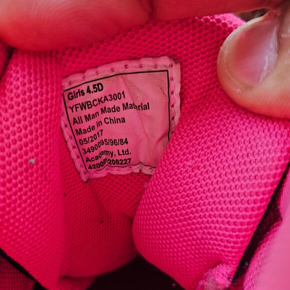 BCG Girl Shoe Black Pink Sneaker Mid Top Athlete Jogger Size 4.5 Kids - Picture 10 of 10